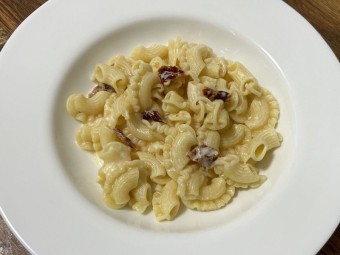 Макароны с вялеными томатами в сливочном соусе
