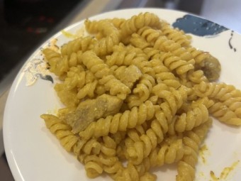 Макароны с курицей в тыквенно-сливочном соусе