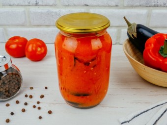 Баклажаны в аджике на зиму