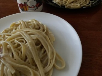 Паста с куриными голенями