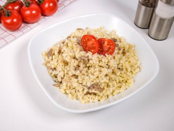 Булгур с тушенкой