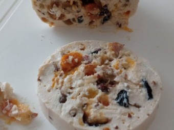 Десерт из сухофруктов и орехов