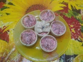 Корзиночки с ягодно-творожным желе