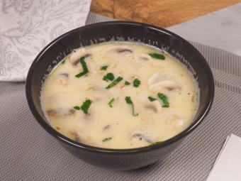 Суп Том Ям с кокосовым молоком