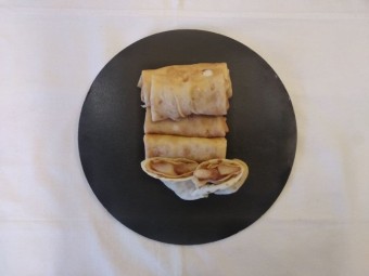 Блины на сыворотке с начинкой из груш