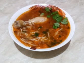 Чечвичный суп с макаронами