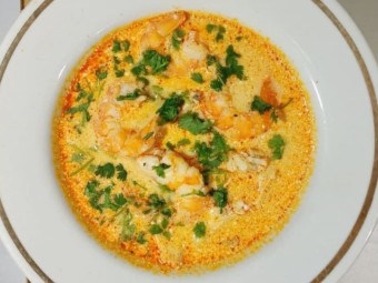 Тайский суп Том Кха с курицей