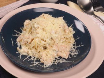 Фетучини с семгой