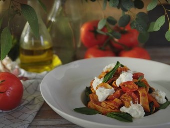 Фетучини с бурратой