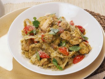 Фетучини с «Песто»