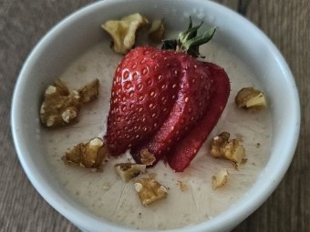 Клубничное суфле из ряженки на десерт