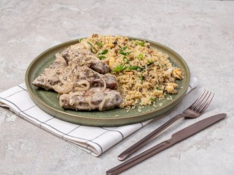 Печень говяжья по-строгановски